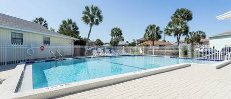 Lägenhet (2 Bedrooms) | Pool | Utomhuspool