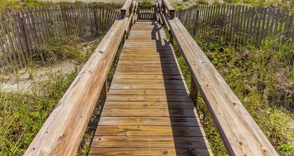 Sea Urchin 39 by Distinctive Beach Rentals