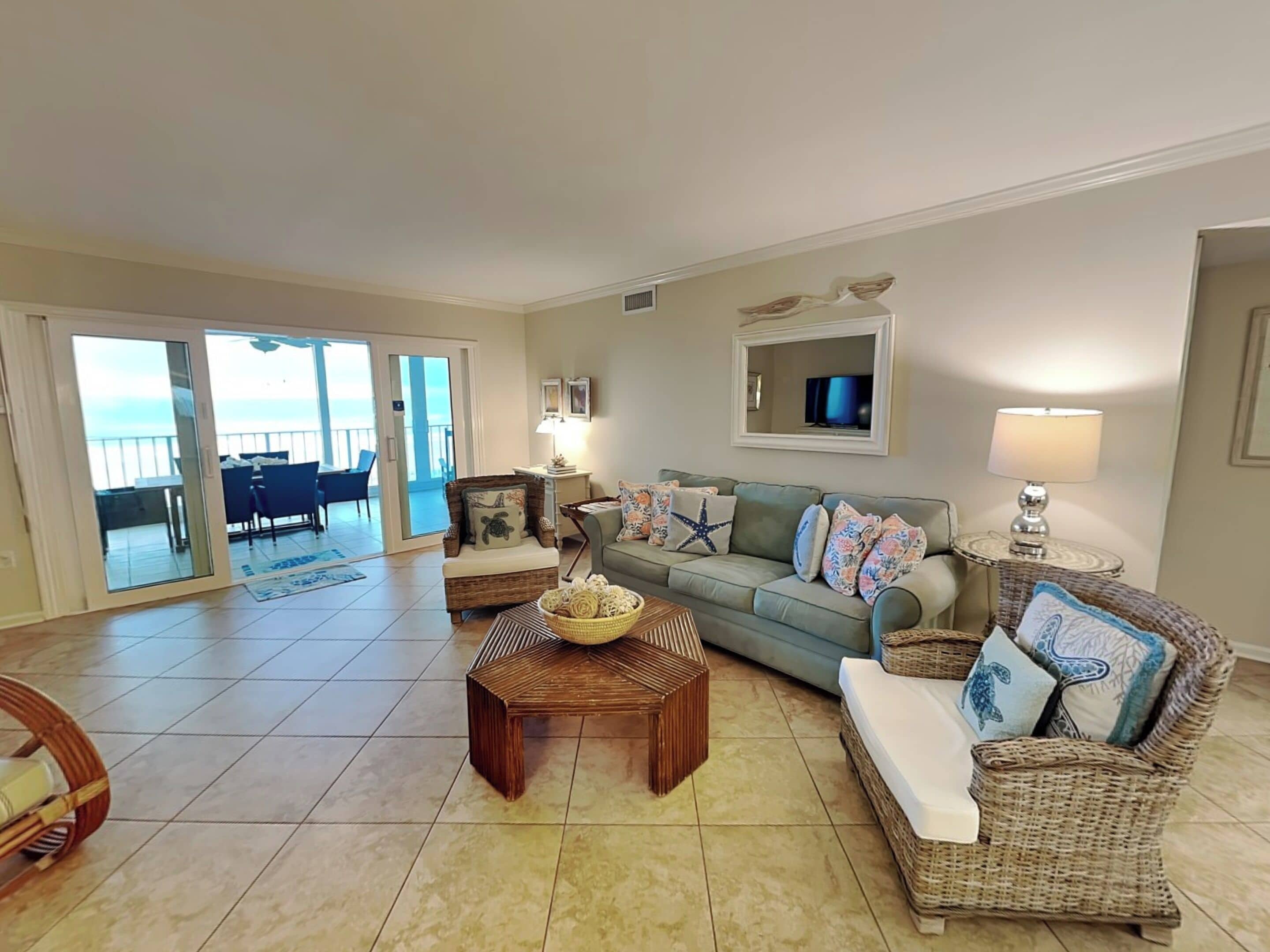 Condo (3 Bedrooms) | Property amenity