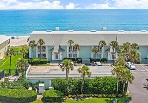 Condo (3 Bedrooms) | Servicio de la propiedad