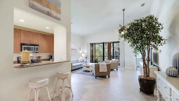 House (4 Bedrooms) | Property amenity