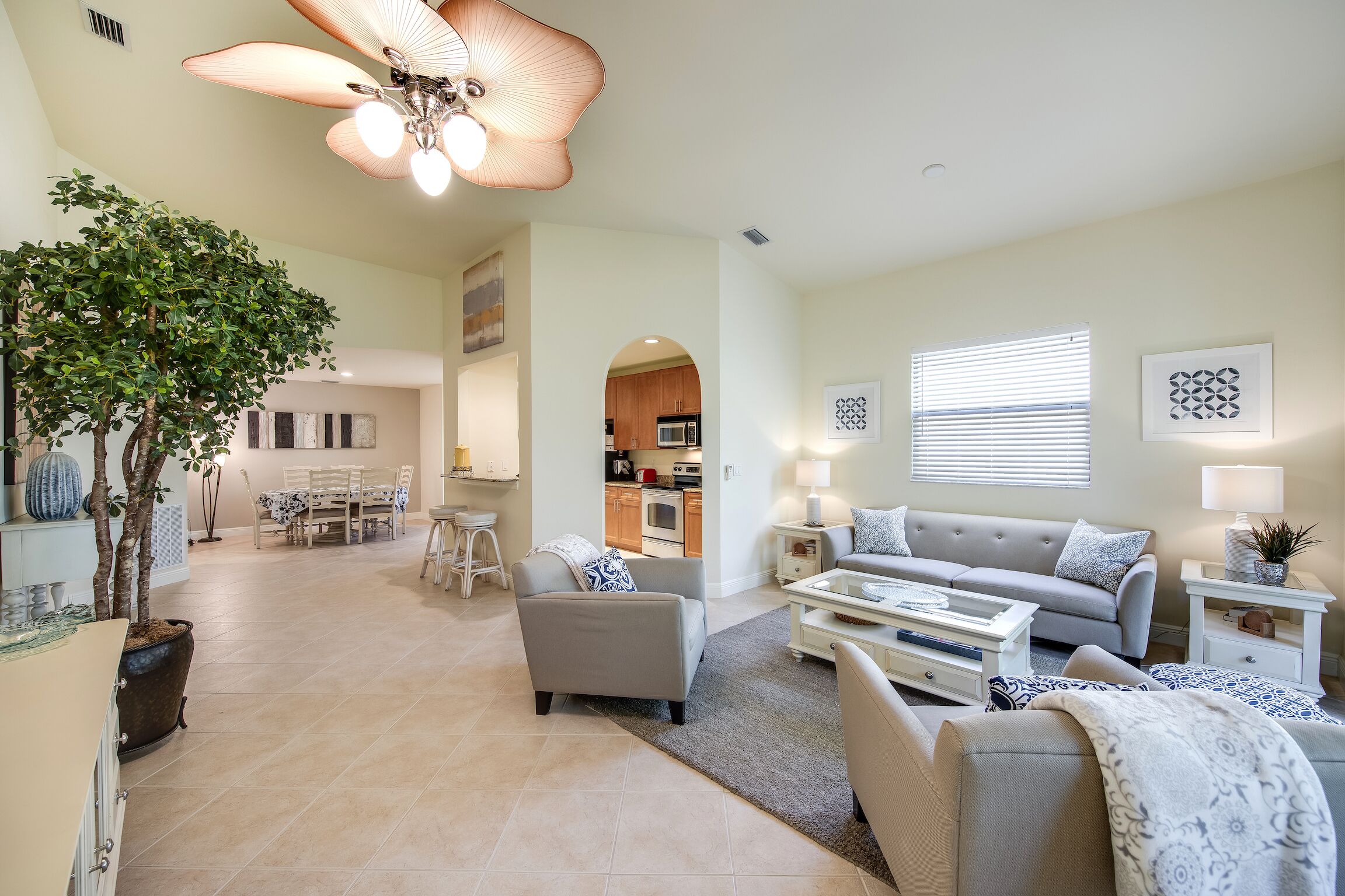 House (4 Bedrooms) | Property amenity