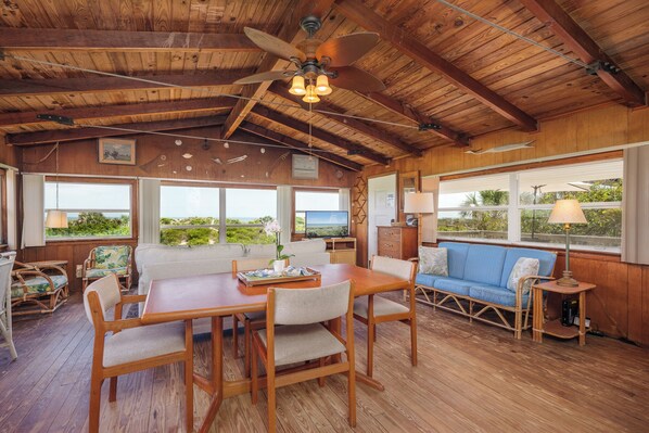 House (1 Bedroom) | Property amenity