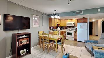 Condo (1 Bedroom) | Property amenity