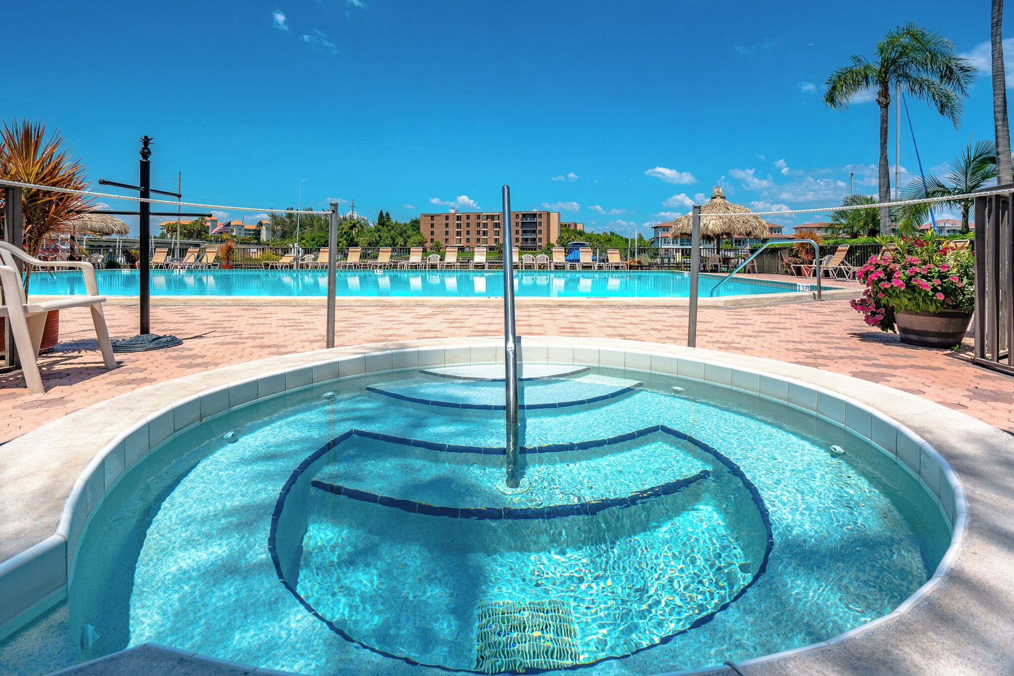 Condo (2 Bedrooms) | Property amenity