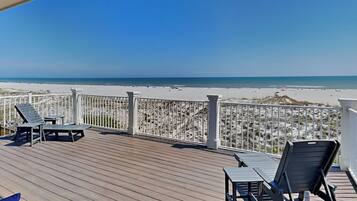 House (5 Bedrooms) | Property amenity