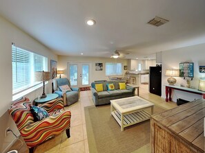House (3 Bedrooms) | Property amenity - Sun Kissed Cottage by Distinctive Beach Rentals (St. Augustine)