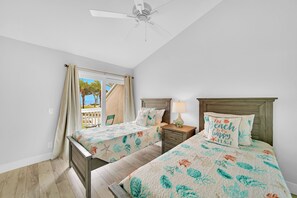 2 habitaciones, wifi gratis y ropa de cama 