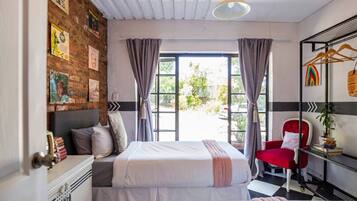 Apartment, 2 Bedrooms, Accessible, Smoking | 2 bedrooms