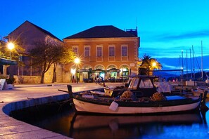 Apartamento, 1 quarto, para fumantes, terraço | Fachada