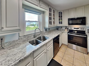 House (2 Bedrooms) | Property amenity