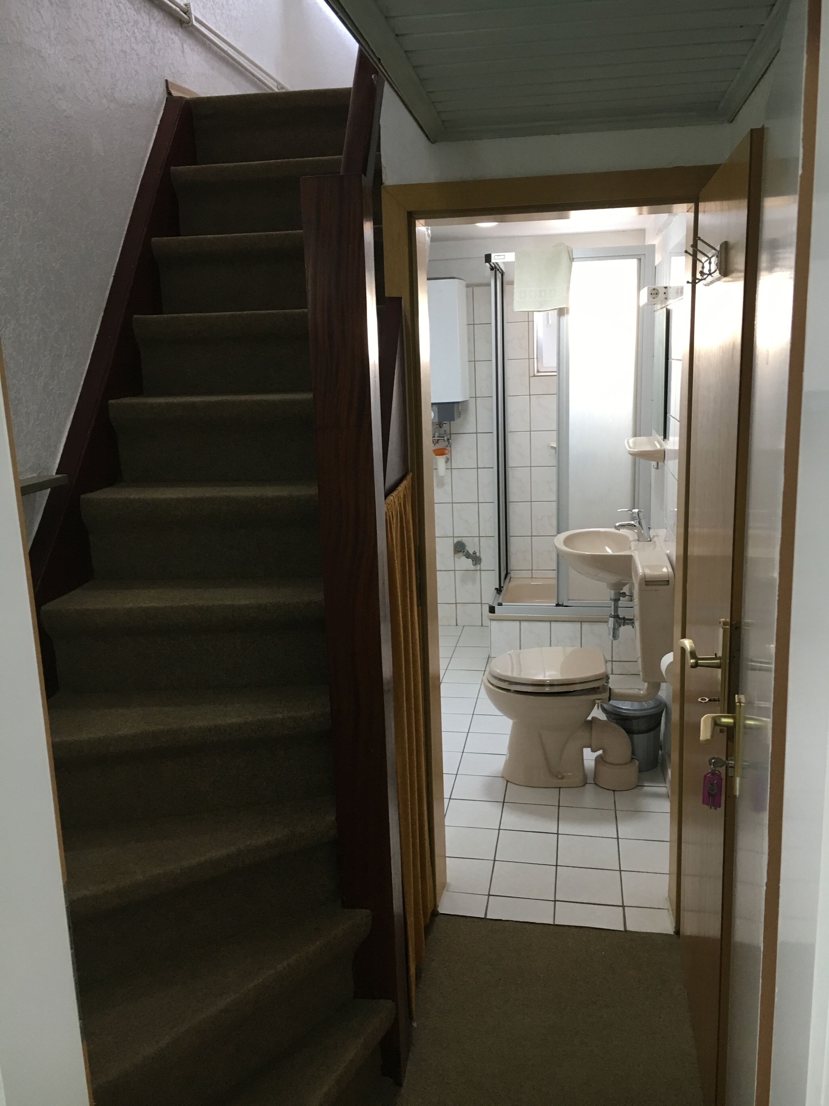 Handtücher, Seife, Toilettenpapier