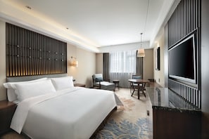 Premium Room, 1 King Bed