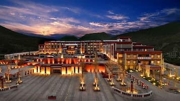 Ngoại thất
