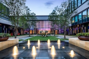 Exterior - Crowne Plaza Foshan Nanhai By IHG (Foshan)