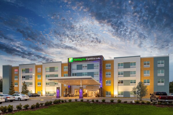 Exterior - Holiday Inn Express & Suites Wildwood The Villages by IHG (Wildwood)