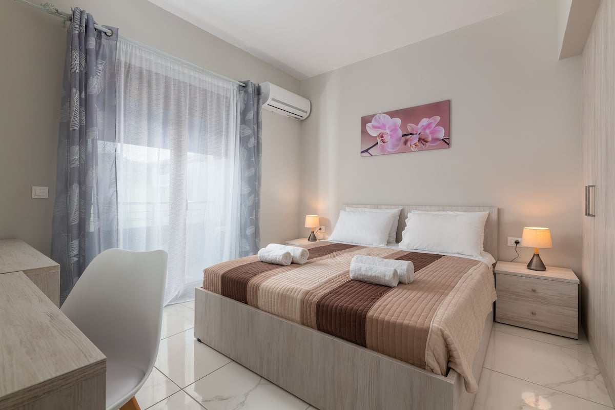 Appartamento Luxury, 2 camere da letto, vista giardino (Artemis) | 2 camere, con stile personalizzato, con arredamento individuale