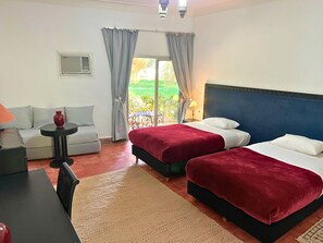 Desk, free WiFi, bed sheets - L'Oliveraie Jnane Zitoune (Marrakech)