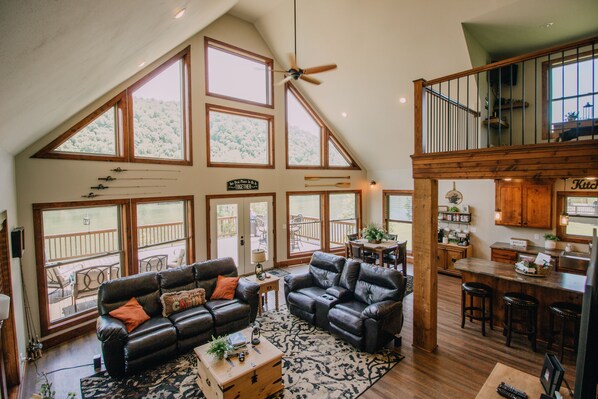 Smart TV, fireplace, video games