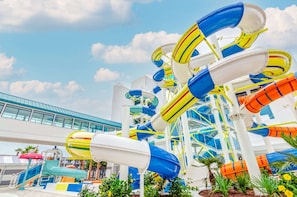 Children’s area - Gorgeous Ocean View Modern 2 Bedroom Condo w/ Access to Resort Amenities (Myrtle Beach)