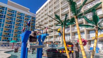 Innenpool, Außenpool