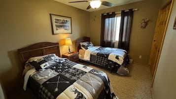 3 bedrooms, free WiFi, bed sheets