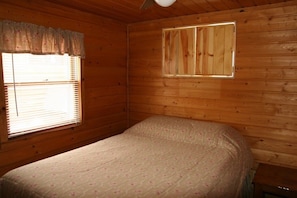3 habitaciones, wifi gratis y ropa de cama