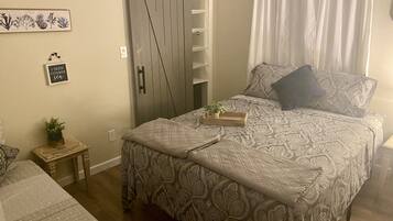 2 chambres, fer et planche Ă repasser, lit parapluie, Wi-Fi