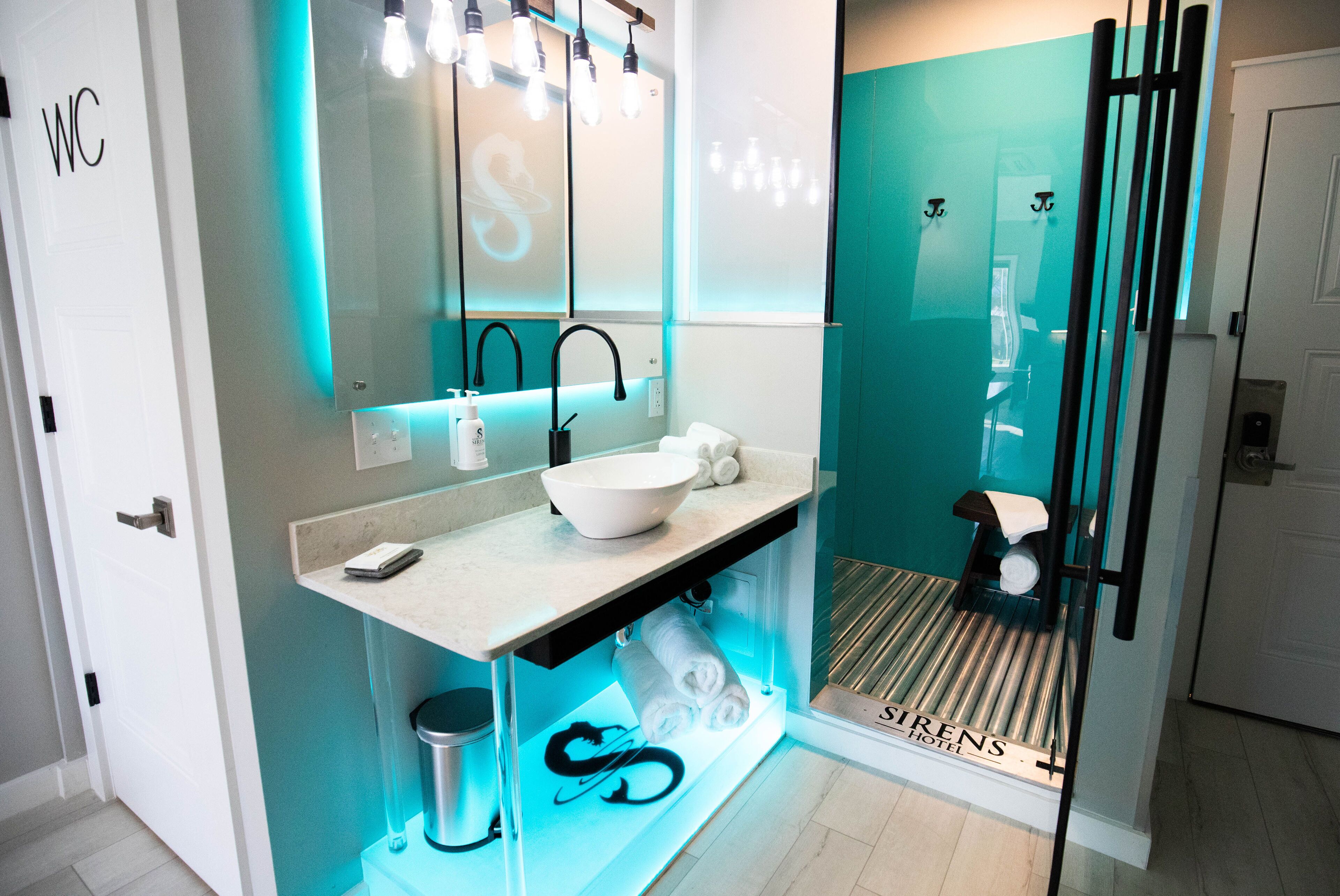 Studio Suite Deluks | Seprai katun Mesir, seprai premium, dan selimut bulu angsa