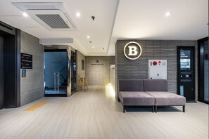 Lobby - Brown Dot Hotel Suwon (Suwon)