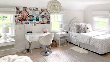 4 makuuhuonetta, silitysrauta/-lauta, Wi-Fi, vuodevaatteet