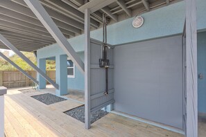 House (4 Bedrooms) | Property amenity - High Tide by Distinctive Beach Rentals (St. Augustine)