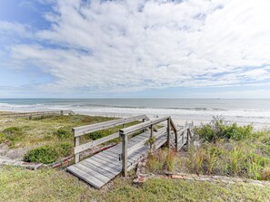 House (4 Bedrooms) | Property amenity