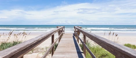 House (3 Bedrooms) | Property amenity