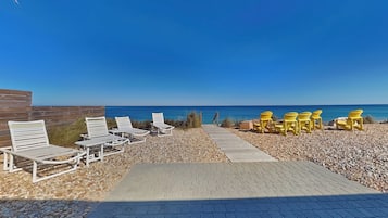 House (3 Bedrooms) | Property amenity