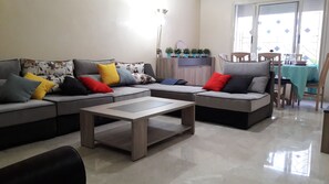 غرفة المعيشة