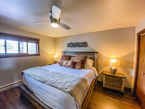 1 室のベッドルーム、アイロン / アイロン台、WiFi、ベッドシーツ