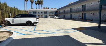 Travel Inn Motel