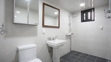 Shower, towels, soap, shampoo