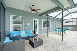 Outdoor dining - Affordable 3BR Home w/ Private Saltwater Pool (Cape Coral)