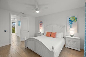 4 chambres, fer et planche à repasser, Wi-Fi gratuit, draps fournis