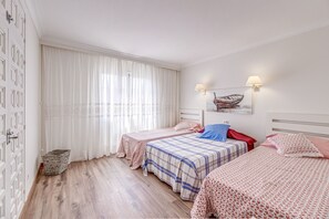 3 Schlafzimmer, Bügeleisen/Bügelbrett, kostenloses WLAN, Bettwäsche