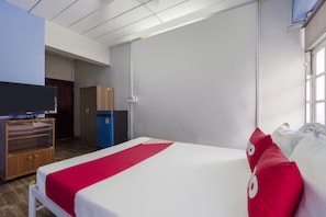 Free WiFi, bed sheets