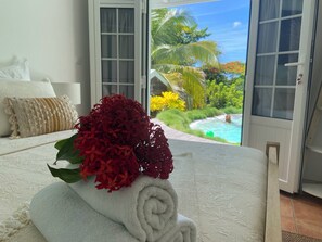 4 chambres, fer et planche à repasser, Wi-Fi gratuit, draps fournis