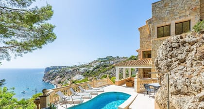 Villa "Cala Llamp" with Panoramic Sea Views