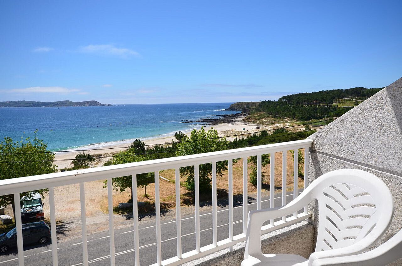 Habitación estándar con 1 cama matrimonial o 2 individuales, vista al mar | Terraza o patio