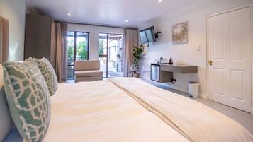 Room 0003