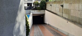 Modern Studio 500m beach with Garage