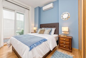 2 bedrooms