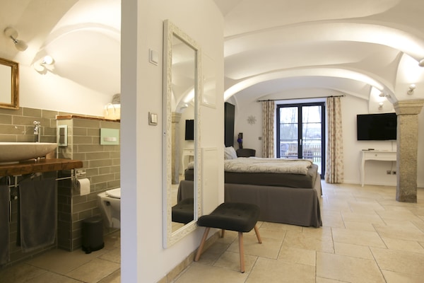 1 chambre, Wi-Fi gratuit, draps fournis